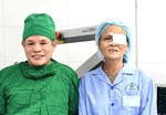 Bệnh viện Mắt Hải Phòng phẫu thuật thành công ca chấn thương mắt phức tạp